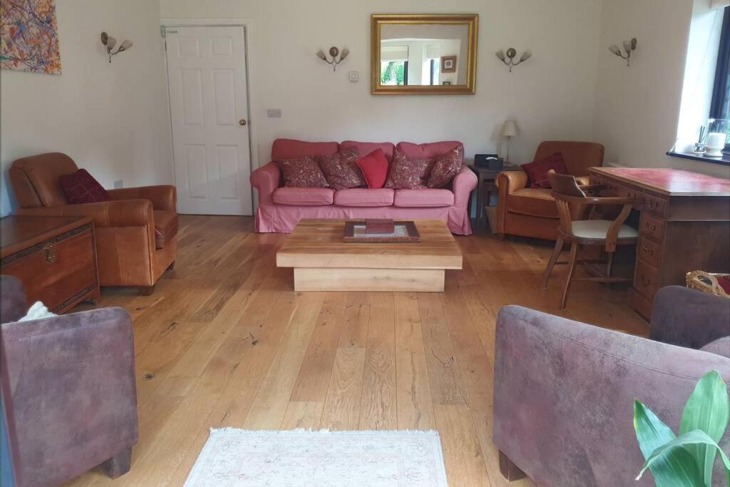Ashwood Holiday Cottage. آشفورد المظهر الخارجي الصورة