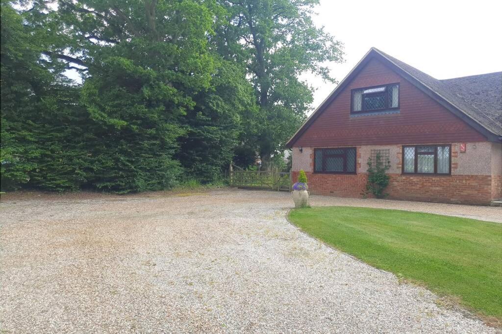 Ashwood Holiday Cottage. آشفورد المظهر الخارجي الصورة